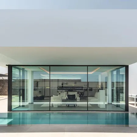 Villa Avasarala By Buenavilla