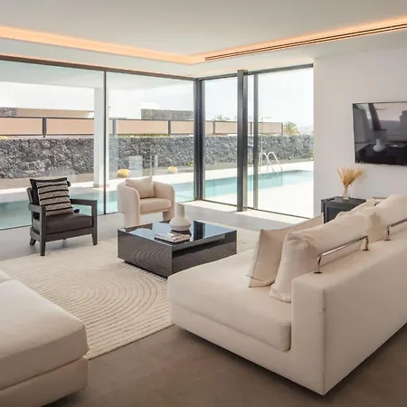 Avasarala By Buenavilla Villa Puerto Calero