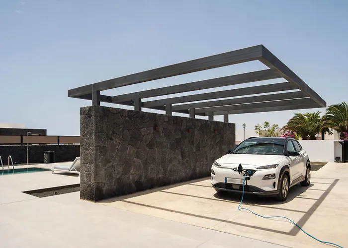 Vila Avasarala By Buenavilla *