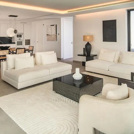 Avasarala By Buenavilla بْوُرتو كاليرو