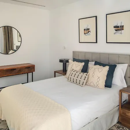 Avasarala By Buenavilla فيلة