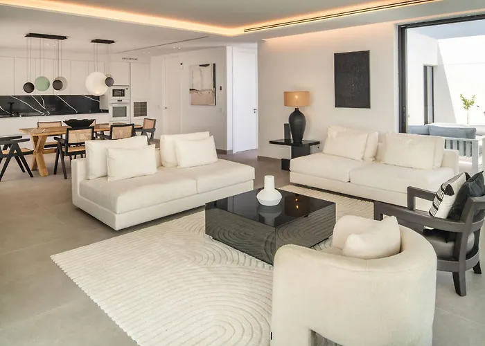 Avasarala By Buenavilla 푸에르토카레로