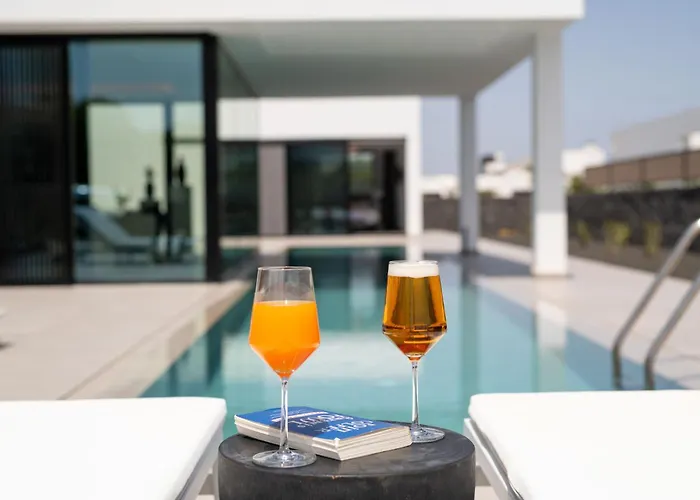 Avasarala By Buenavilla Βίλα Puerto Calero